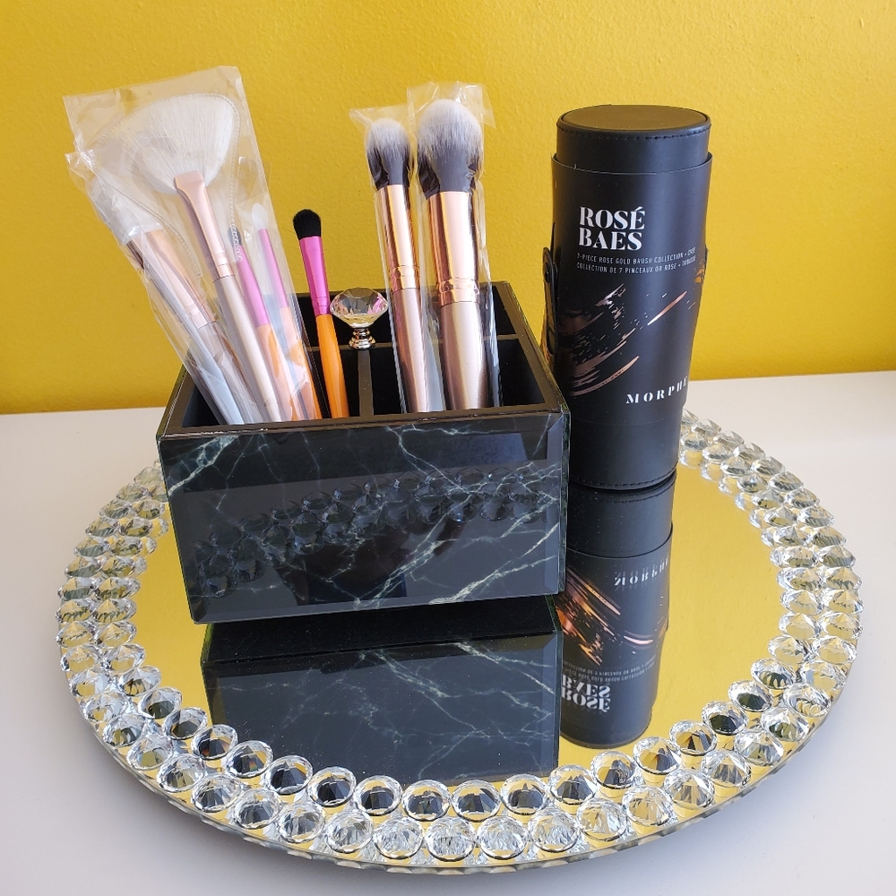 Rotating Jewelry and Makeup Organizer